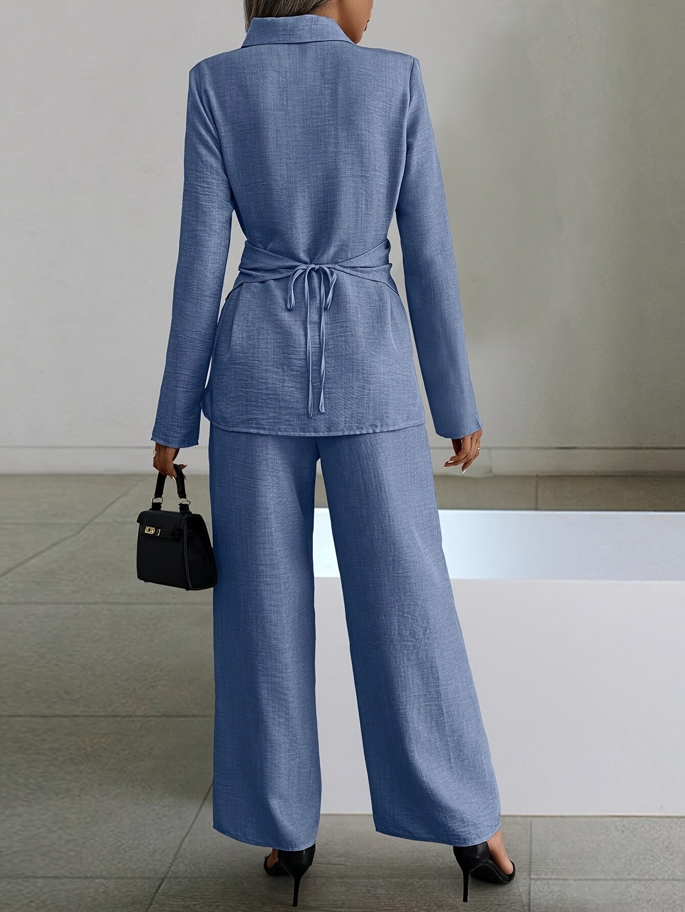 August | Elegant todelt sett