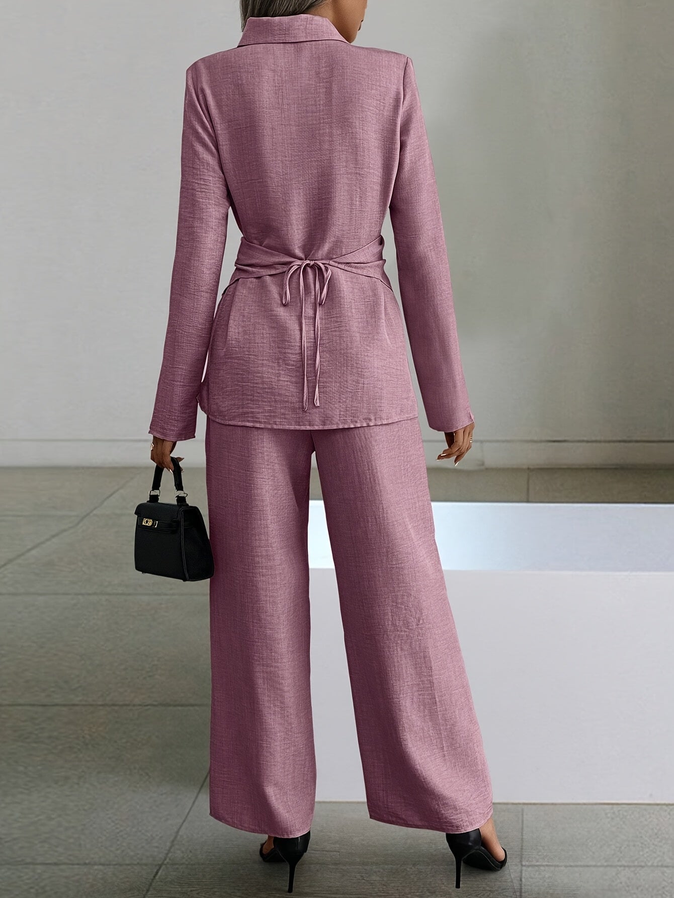 August | Elegant todelt sett